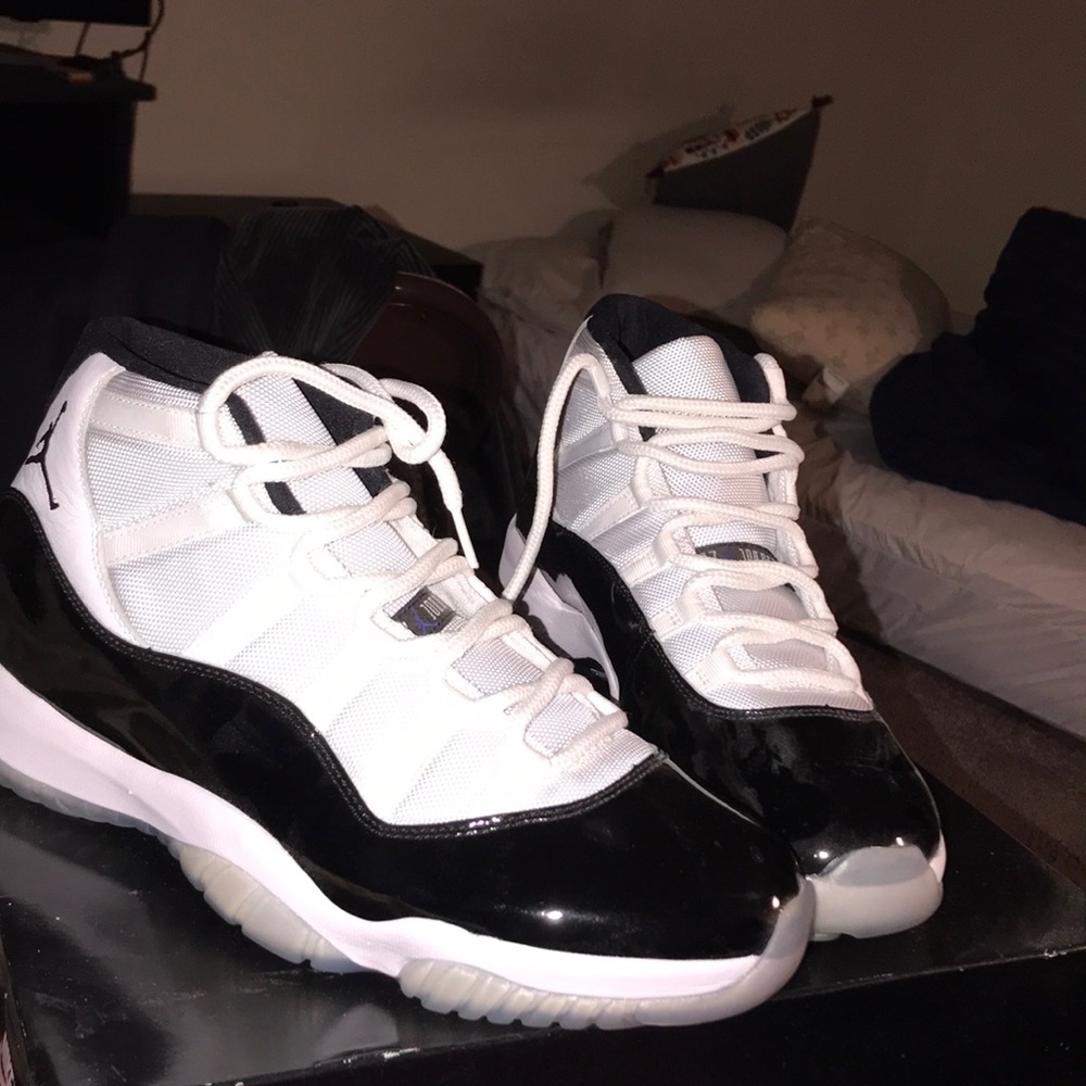 Jordan 11 Concord size 12